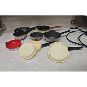 Set‎ of Vtg Assorted Pretend Play Doll Saucepans Frying Pans Kitchen Cookware